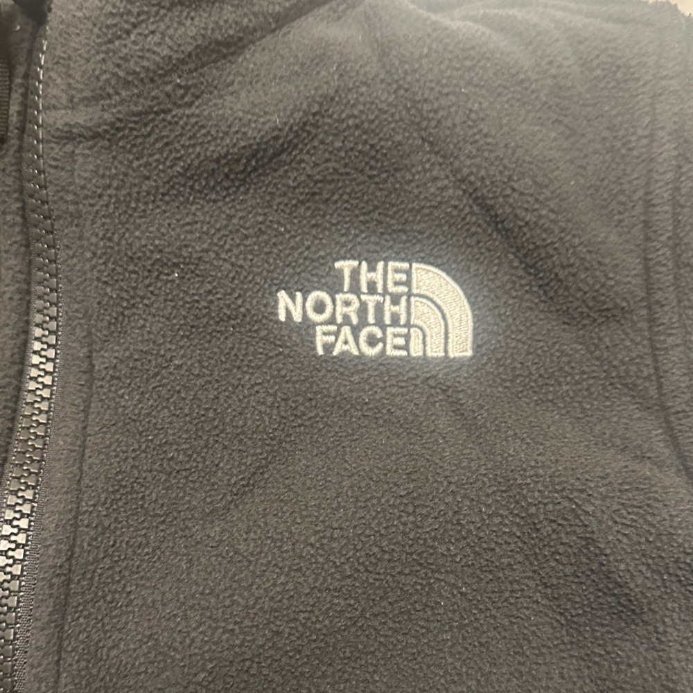 The North Face Charcoal Fleece Jacket - Picture 2 of 7